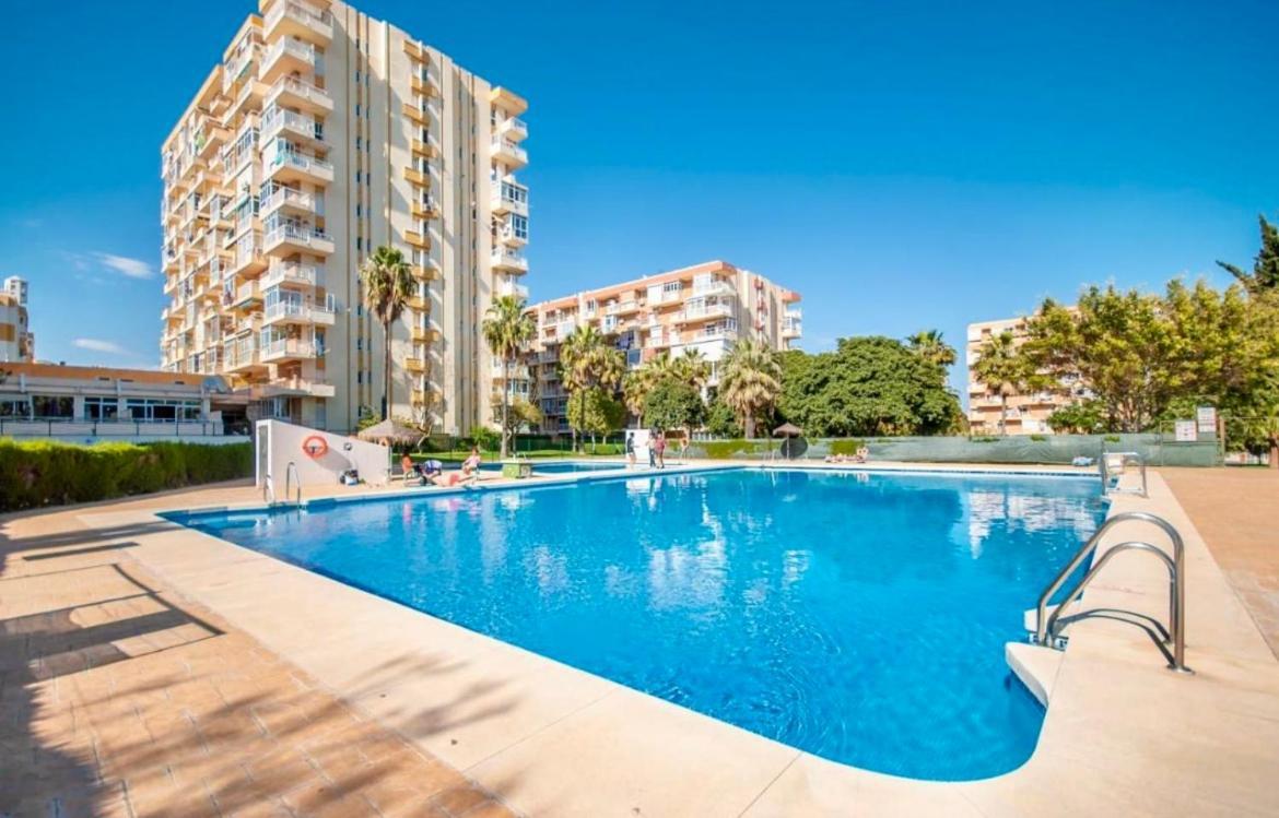 Апартаменты Moderno Y Nuevo Apartamento Playa Бенальмадена Экстерьер фото